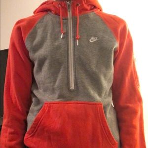 NIKE half zip hoodie